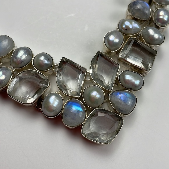Silver heavy 90kg ,pearl quartz crystal and opalite glass necklace. Hand made - Picture 2 of 7